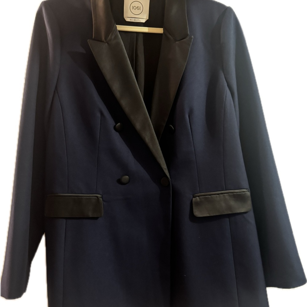 Black and Navy Blue Double-Breasted Women's Tuxedo Blazer